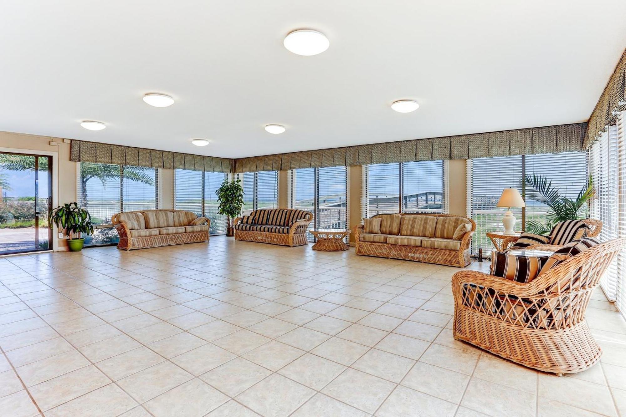 Oceanfront W Beach Access Amelia City Exterior photo